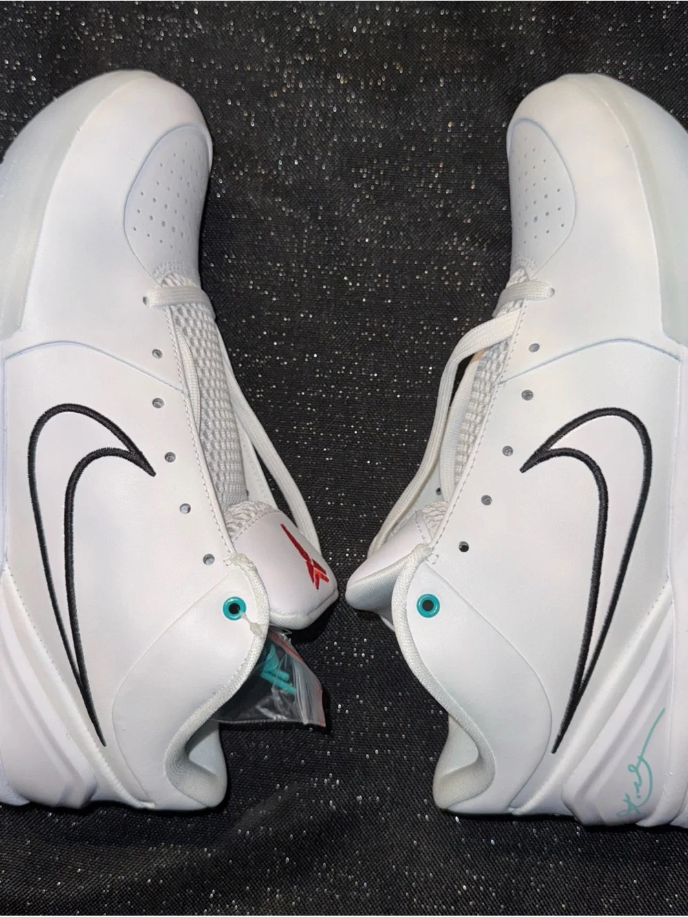 Kobe 4 Protro Draft day Vancouver Grizzlies Men’s 10